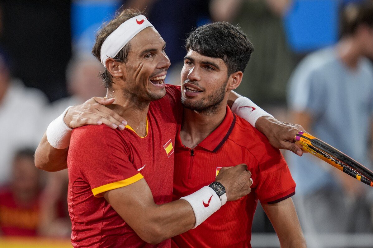 Rafael Nadal no está seguro si volverá a jugar en París después de que sus Juegos Olímpicos terminen con una derrota en dobles